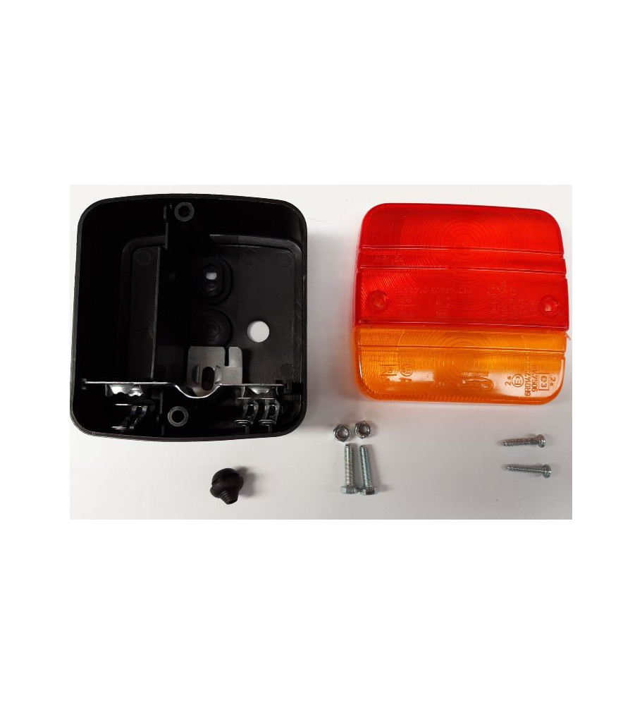 FEU ARRIERE DEMONTE 3 FONCTIONS D/G